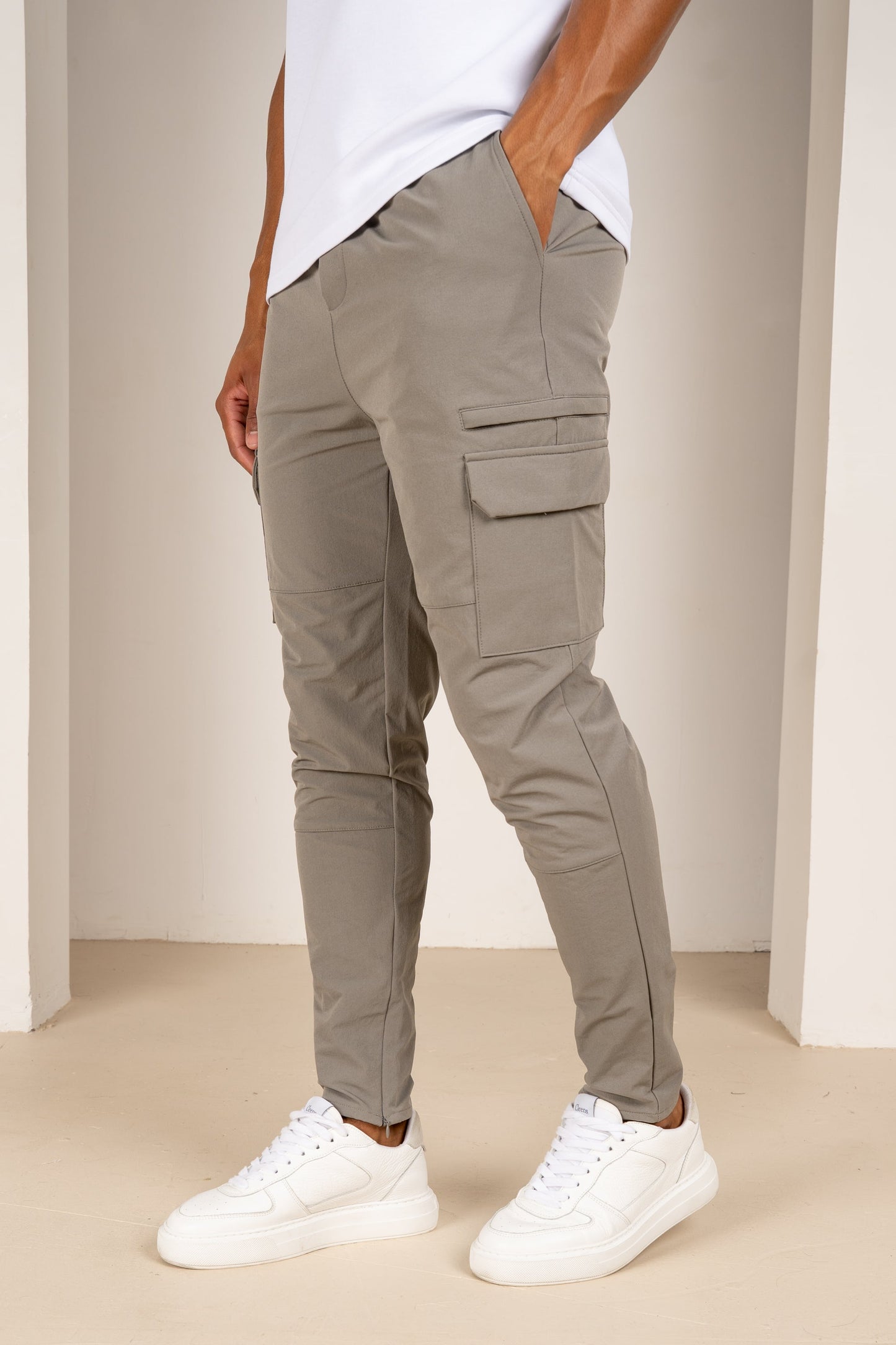 Premium Detail Cargo Jacket V2 - Taupe
