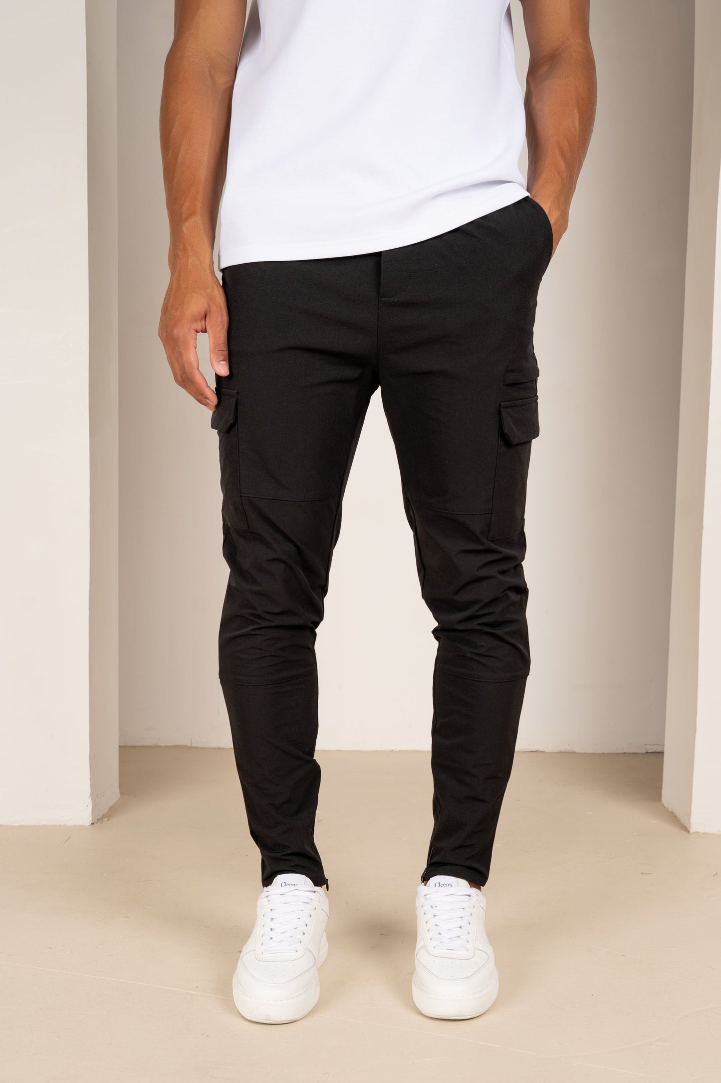 Premium Detail Cargo Pants V2 - Black