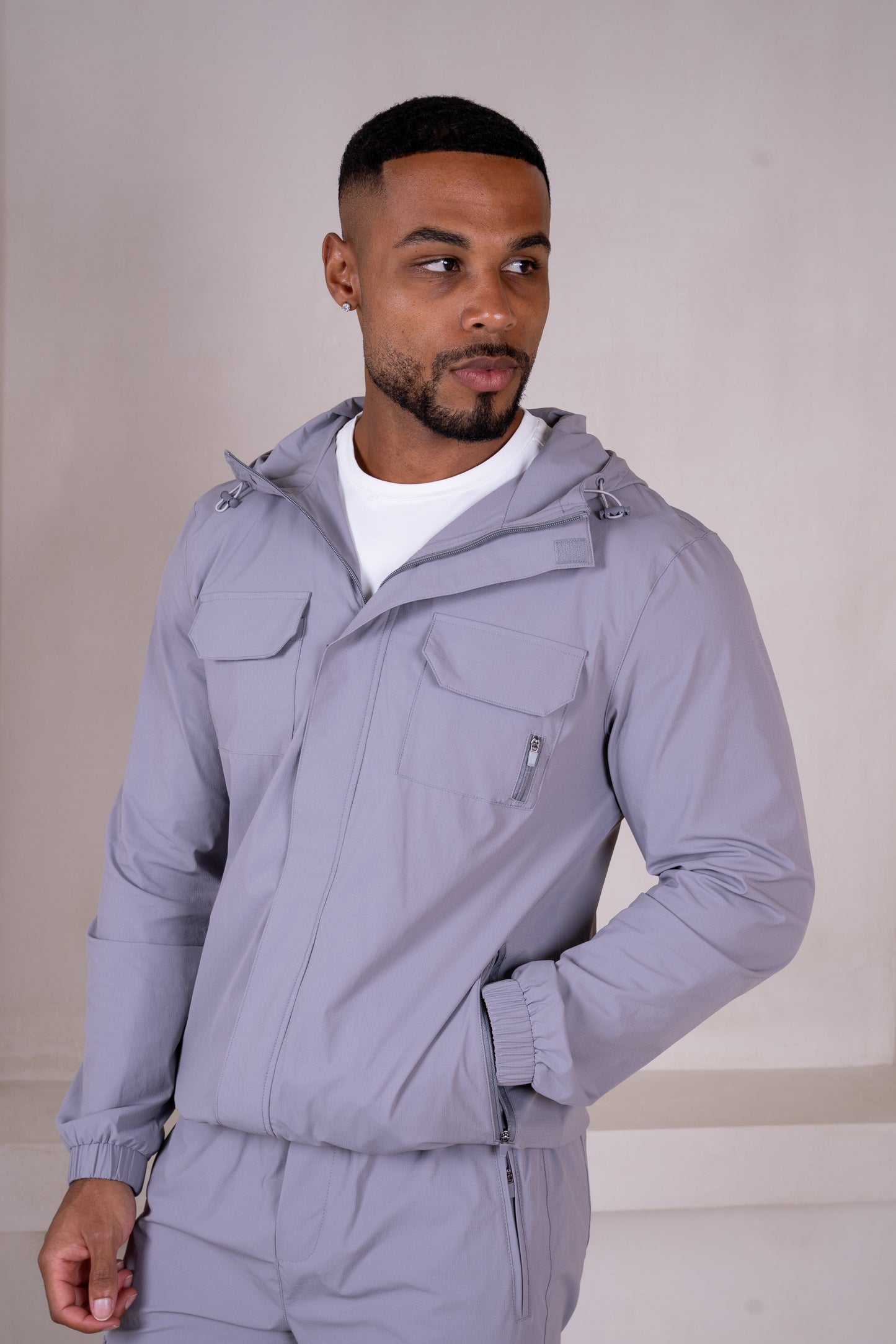 Technical V3 Cargo Windbreaker Jacket - Grey