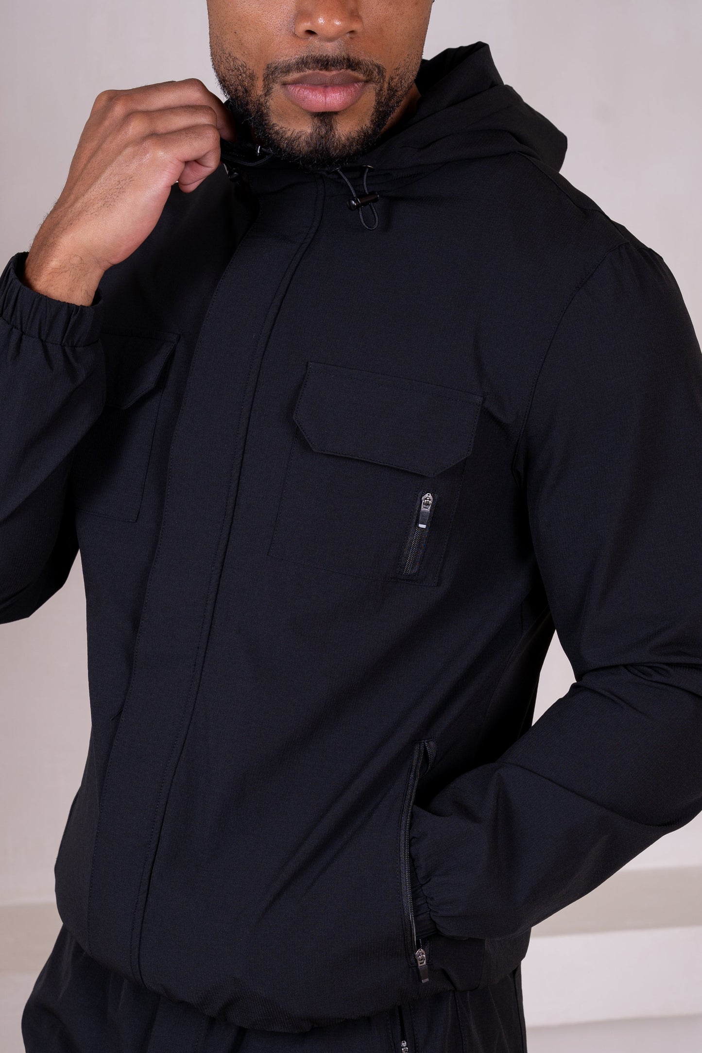 Technical V3 Cargo Windbreaker Jacket - Black