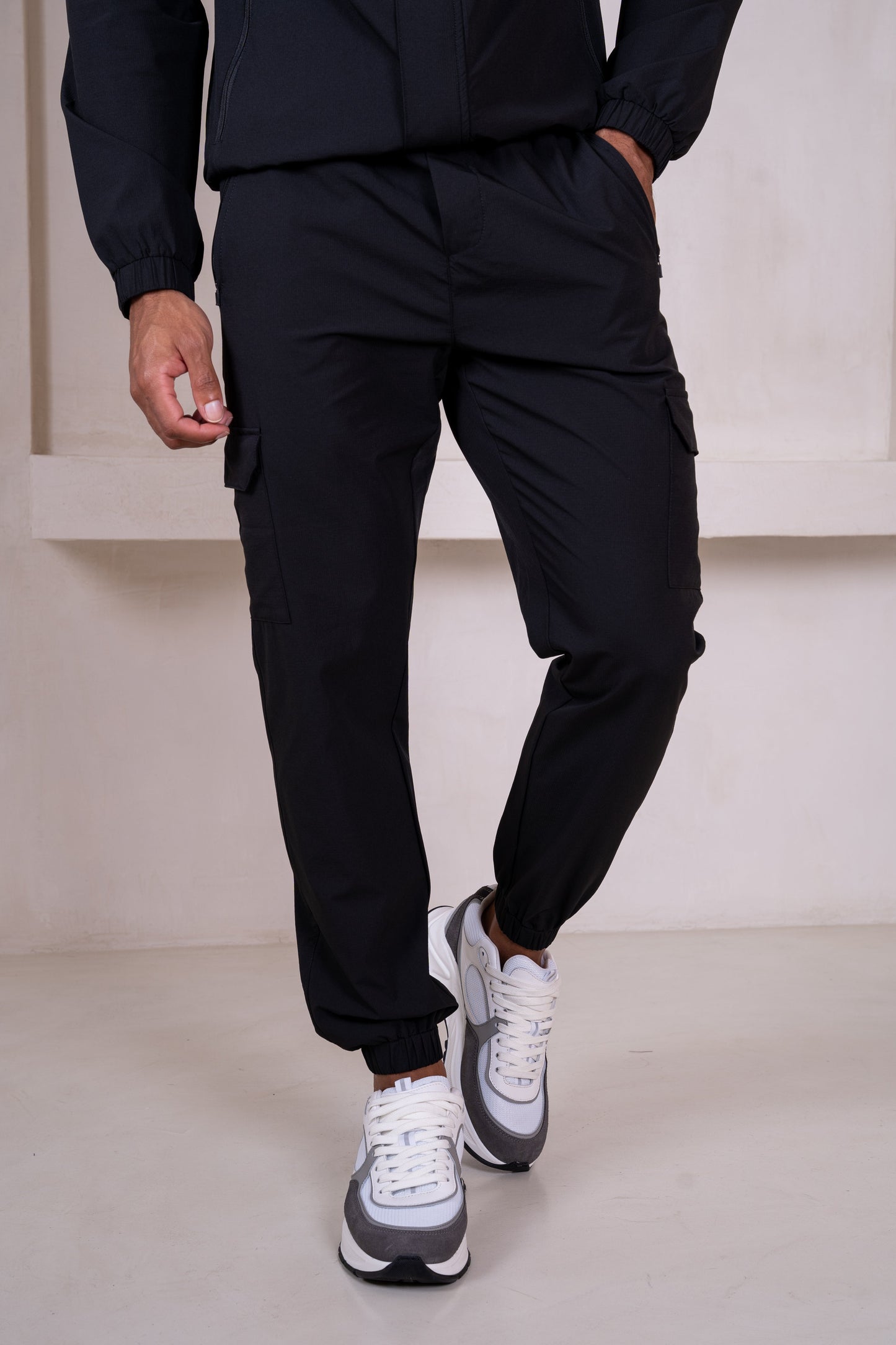 Technical V3 Cargo Pants - Black