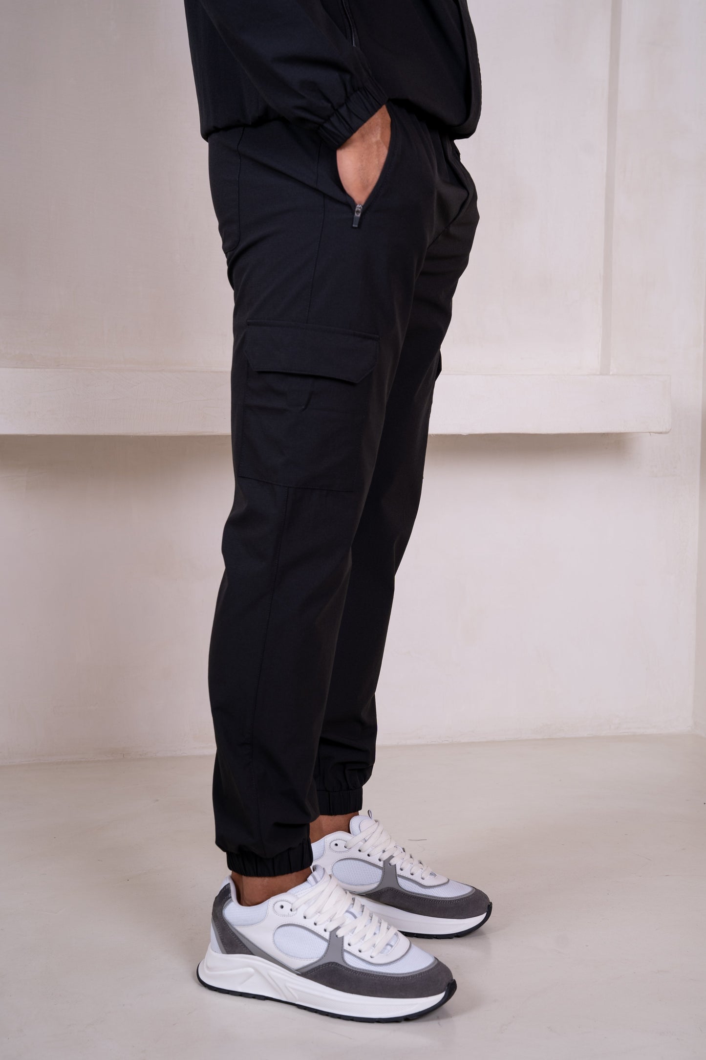 Technical V3 Cargo Pants - Black