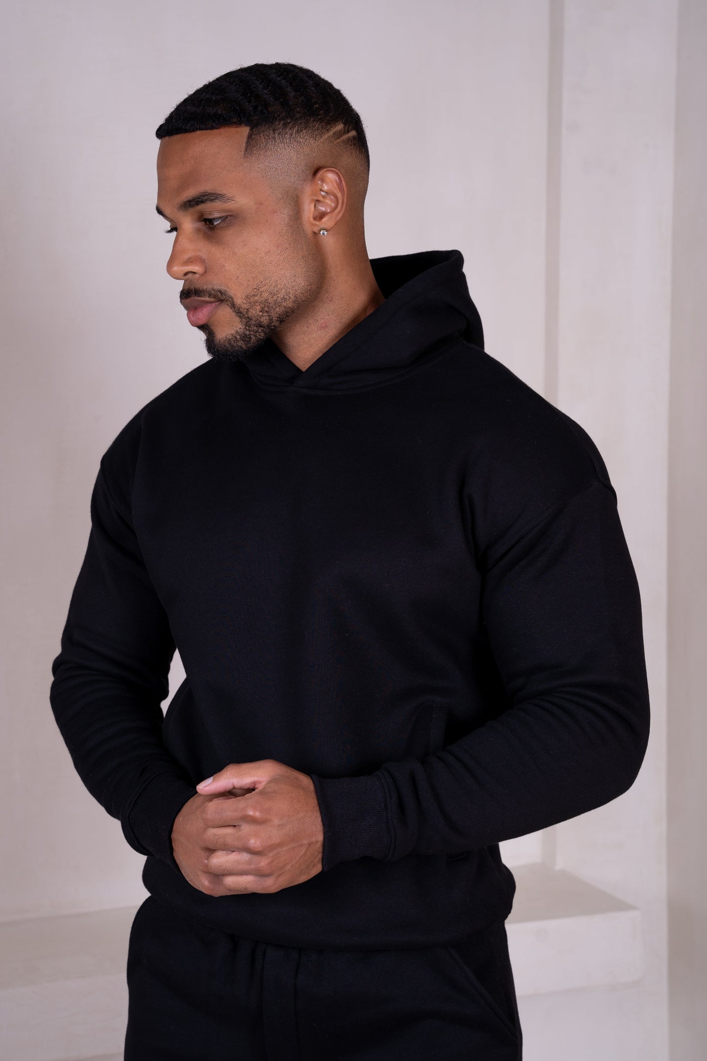 Core Pullover Hoodie - Black